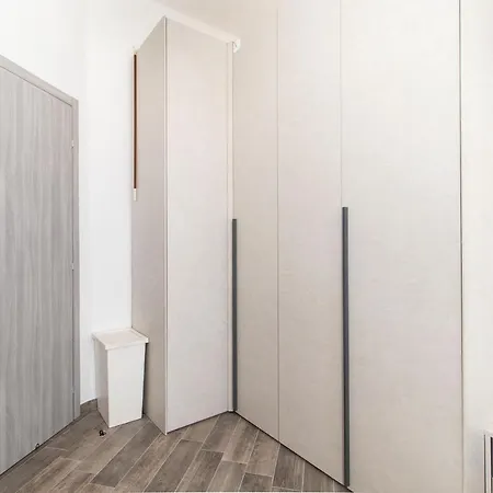 Apartment Roomy Flat Torino Lingotto