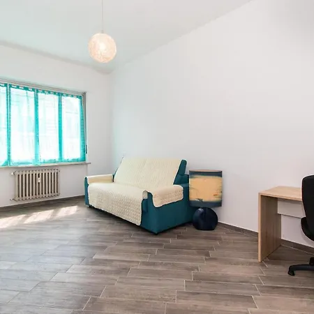Apartment Roomy Flat Torino Lingotto