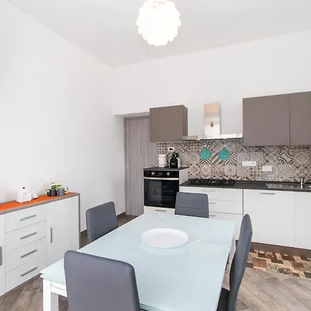 Apartment Roomy Flat Torino Lingotto