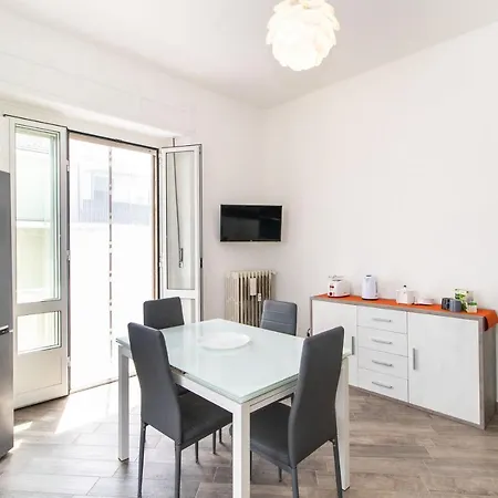 Apartamento Roomy Flat Torino Lingotto *